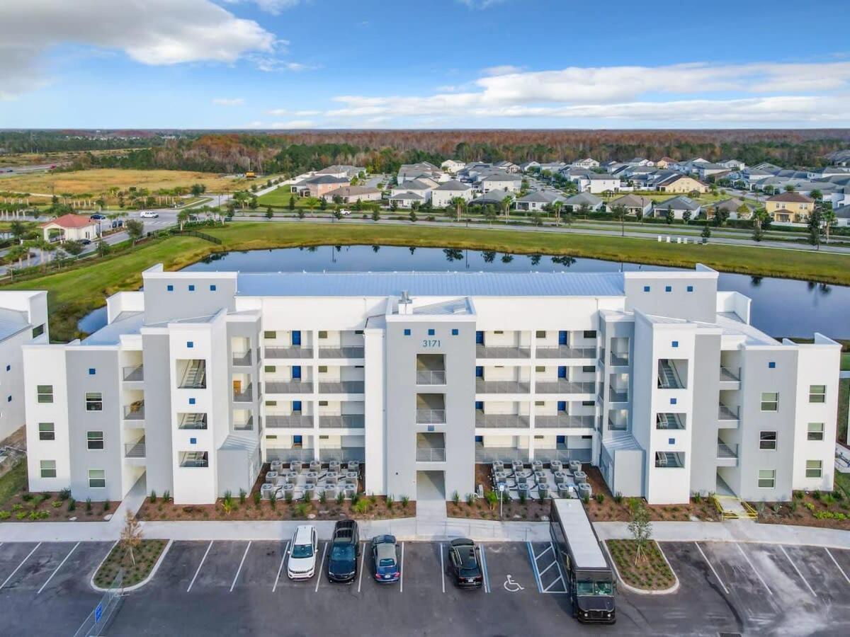 Gorgeous 2Br Lakeview Condo With Waterpark Kissimmee Εξωτερικό φωτογραφία